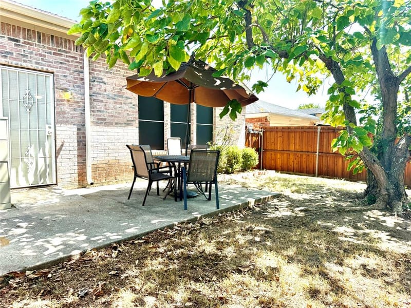 193 Rolling Court, Lancaster TX 75146 - Photo 31
