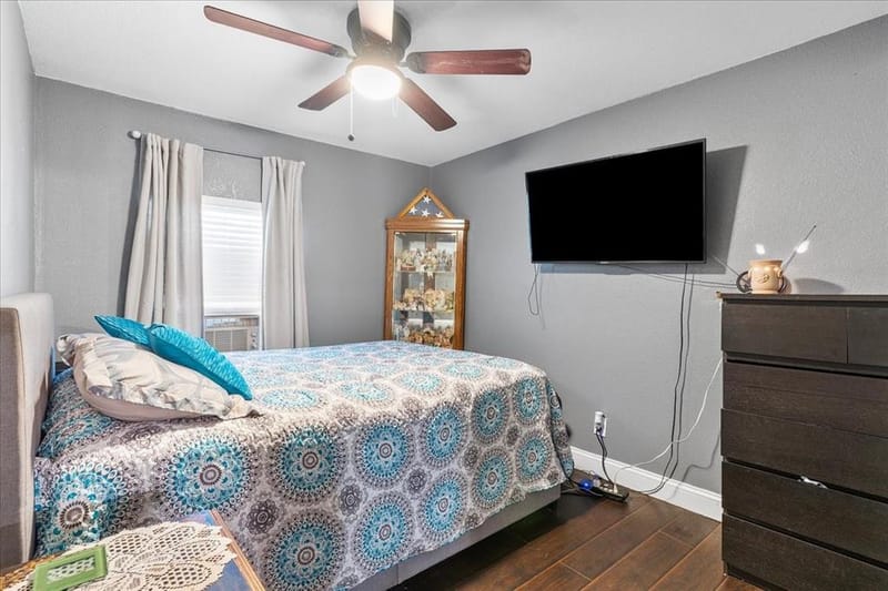 2801 Crystal Drive, Balch Springs TX 75180 - Photo 8
