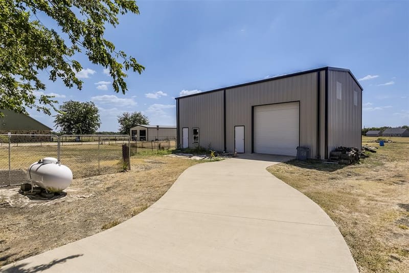 401 Carter Road, Italy TX 76651 - Photo 22