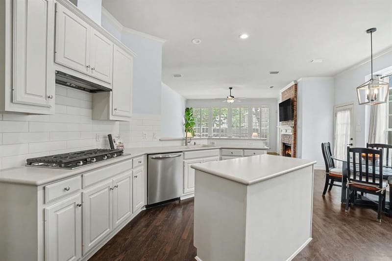 5360 Gatesworth Lane, Dallas TX 75287 - Photo 17