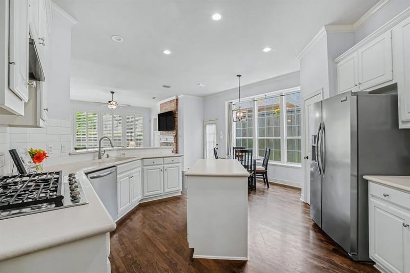 5360 Gatesworth Lane, Dallas TX 75287 - Photo 16