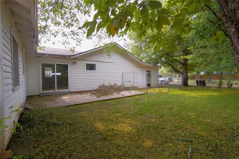 101 Easy Street, Valley Mills TX 76689 - Photo 17