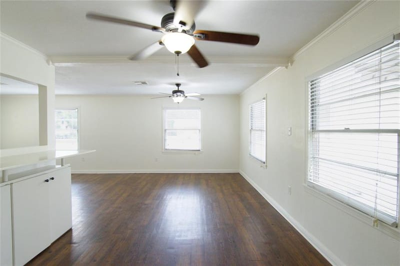101 Easy Street, Valley Mills TX 76689 - Photo 7