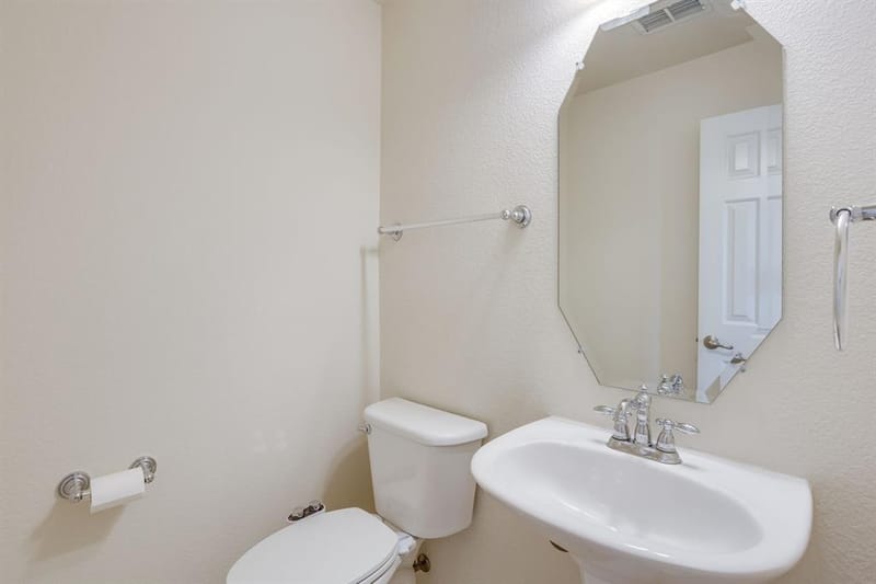 4205 Bayside Court, Arlington TX 76016 - Photo 11