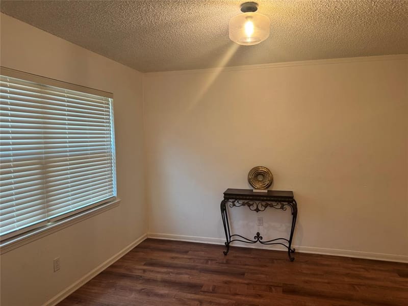 2108 Barron Lane, Fort Worth TX 76112 - Photo 14