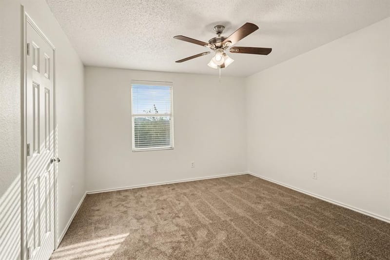 1404 Sunflower Court, Burleson TX 76028 - Photo 17
