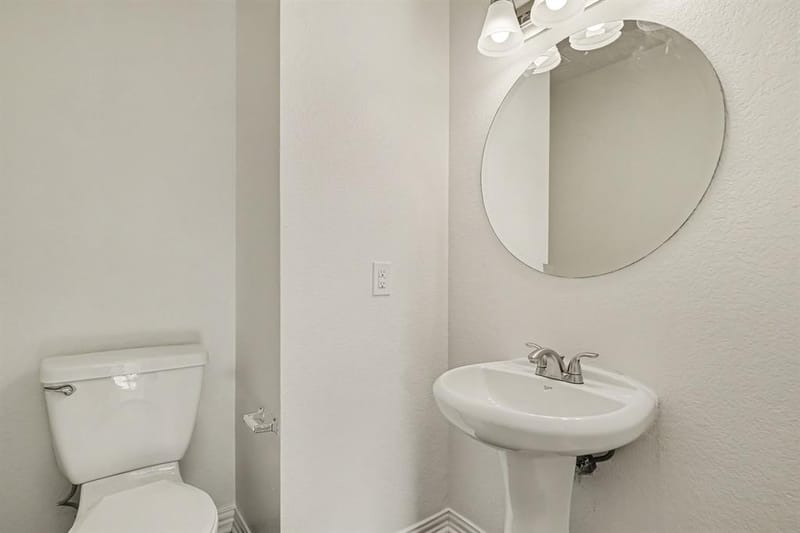 1404 Sunflower Court, Burleson TX 76028 - Photo 18