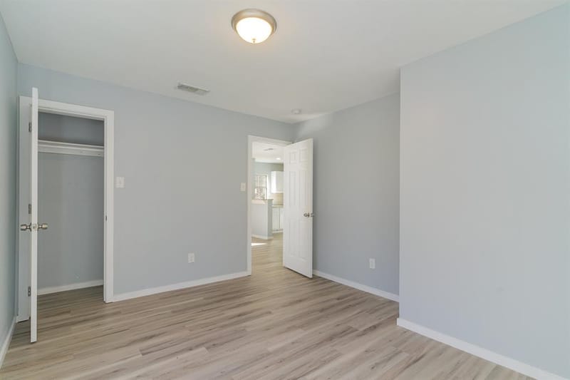 4739 Stokes Street, Dallas TX 75216 - Photo 8