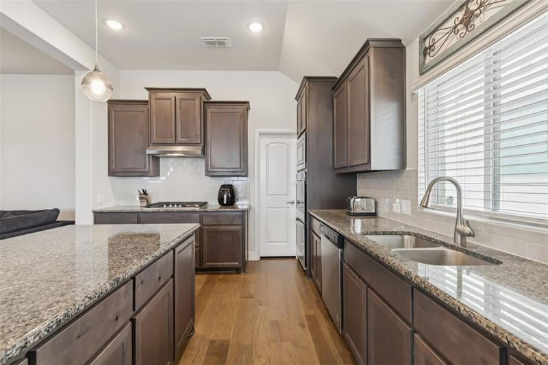 16500 Sunnyland Drive, Celina TX 75009 - Photo 8