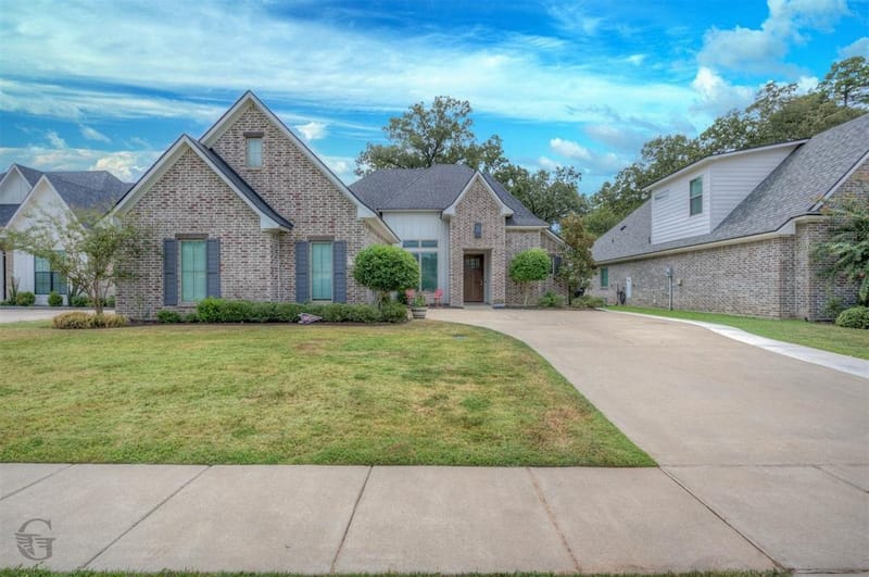 142 St Andrews Lane, Benton LA 71006
