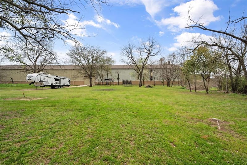 309 S Avenue B, Wortham TX 76693 - Photo 35