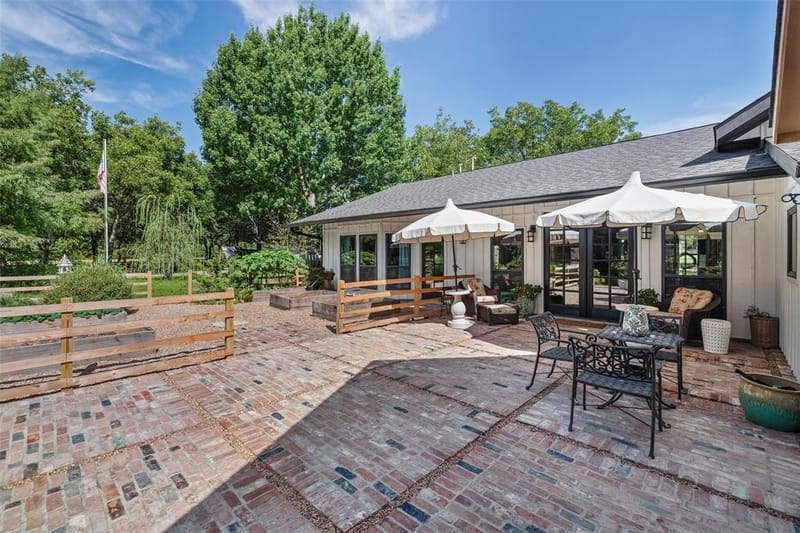 4732 County Road 206, Grandview TX 76050 - Photo 31