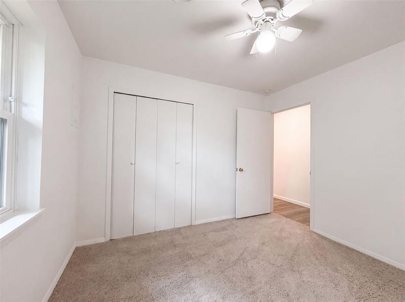 1805 Brookview Drive, Arlington TX 76010 - Photo 13