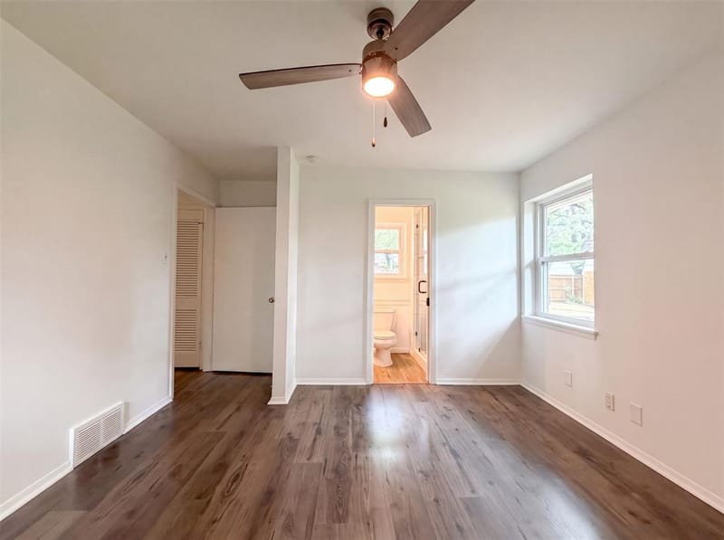 1805 Brookview Drive, Arlington TX 76010 - Photo 15