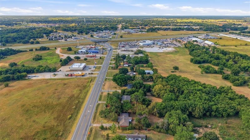 1017 Highway 377 N, Whitesboro TX 76273 - Photo 16
