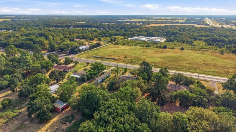 1017 Highway 377 N, Whitesboro TX 76273 - Photo 12