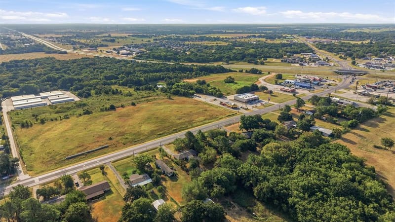 1017 Highway 377 N, Whitesboro TX 76273 - Photo 9