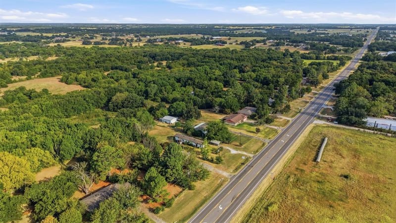 1017 Highway 377 N, Whitesboro TX 76273 - Photo 15