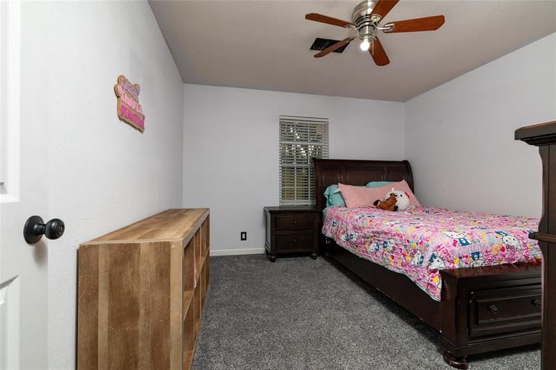 300 Broadway Street, Whitesboro TX 76273 - Photo 20