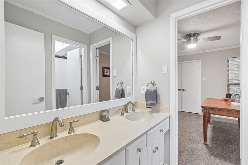 4203 Cobblers Lane, Dallas TX 75287 - Photo 27