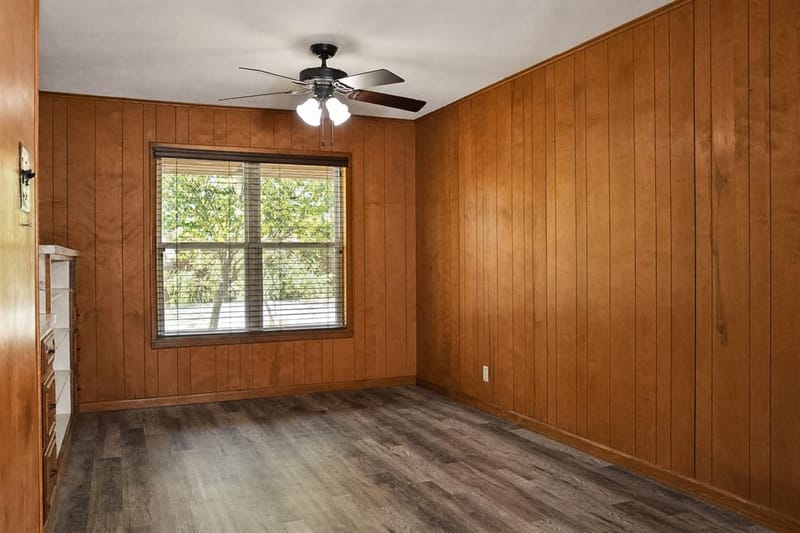 405 W Neely Avenue, Comanche TX 76442 - Photo 11
