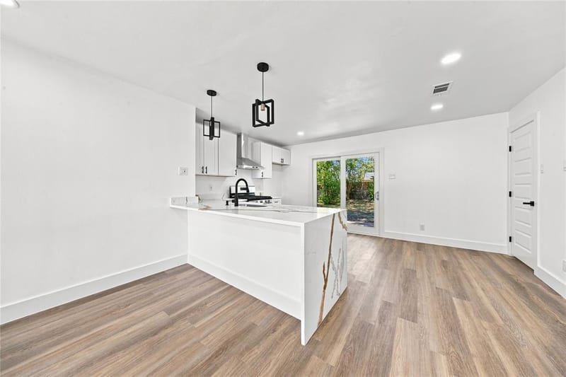 1213 Fairdale Street, Irving TX 75062 - Photo 3