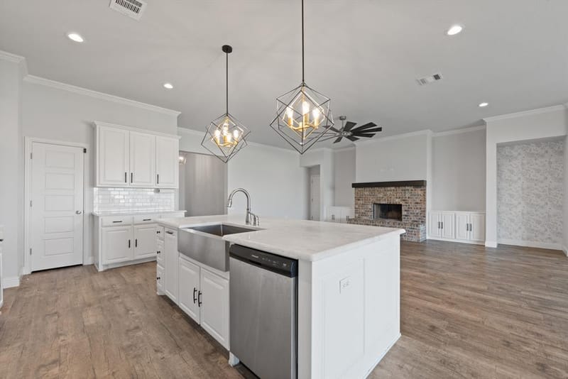 125 Treys Way, Godley TX 76044 - Photo 9