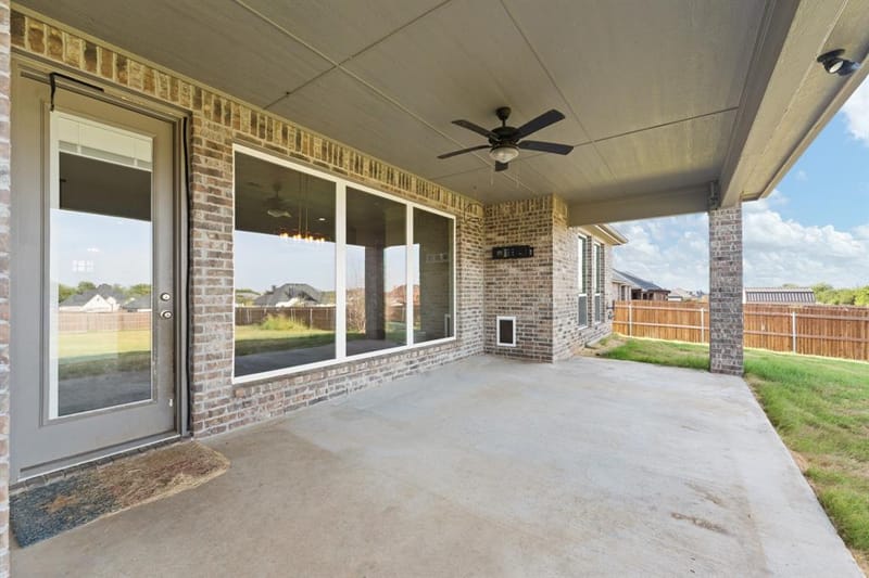125 Treys Way, Godley TX 76044 - Photo 30