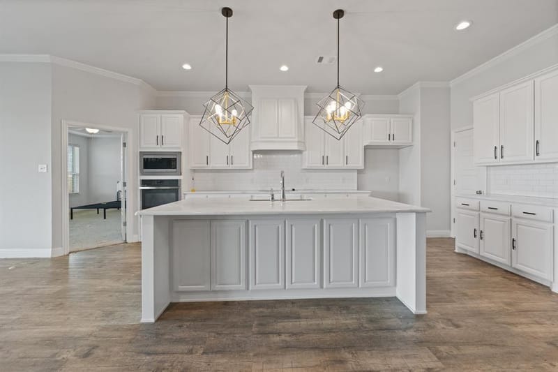 125 Treys Way, Godley TX 76044 - Photo 10