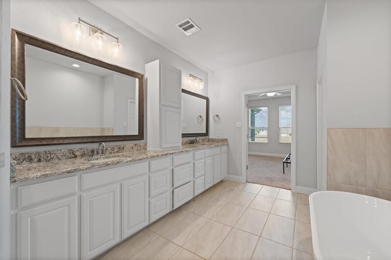 125 Treys Way, Godley TX 76044 - Photo 21