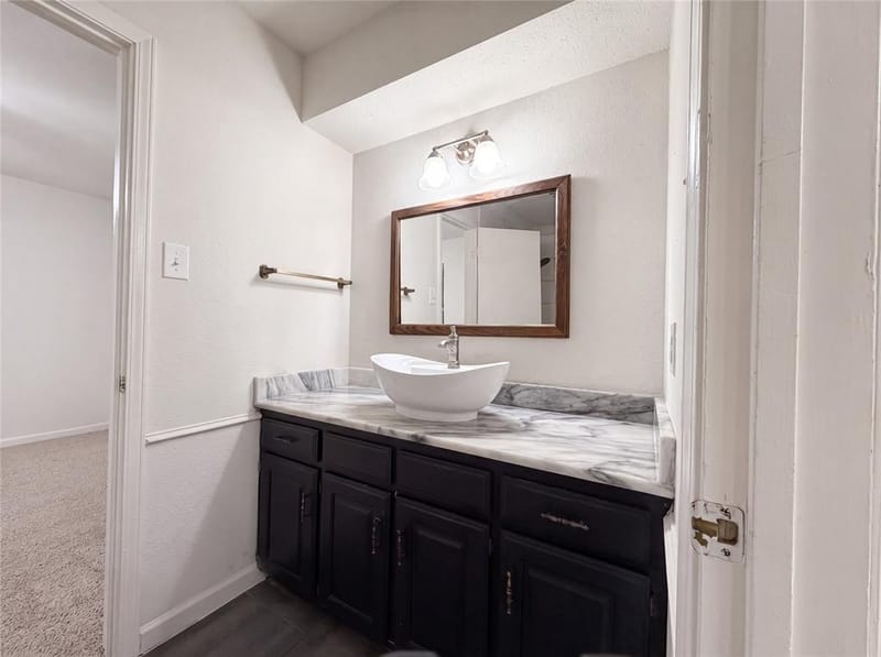 5804 Ridge Drive, Arlington TX 76016 - Photo 14