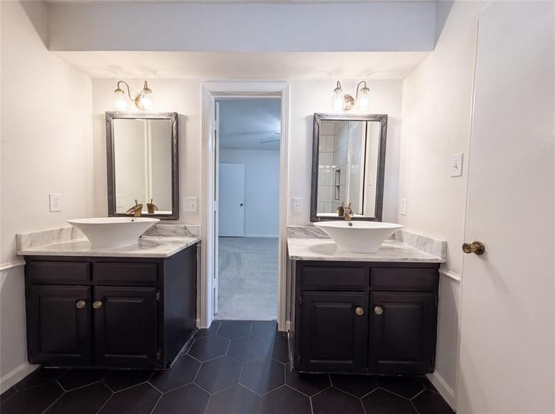 5804 Ridge Drive, Arlington TX 76016 - Photo 18