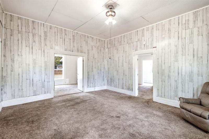 214 E Woodland Street, Collinsville TX 76233 - Photo 4