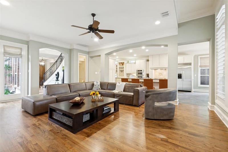 6038 Azalea Lane, Dallas TX 75230 - Photo 2