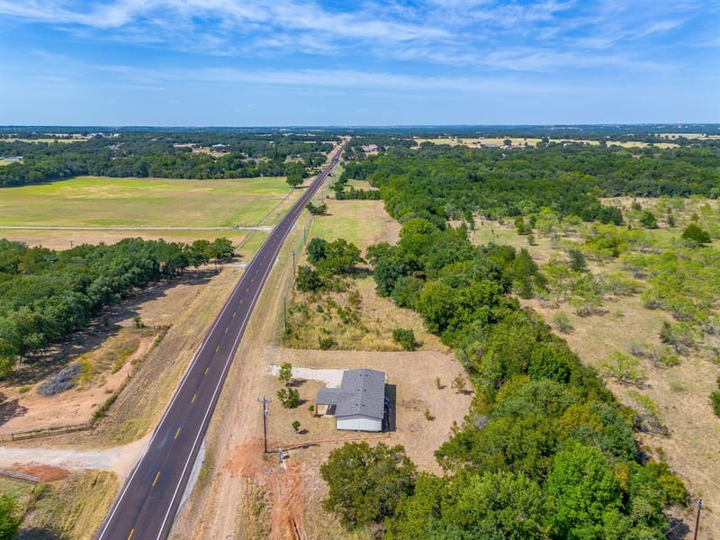 000 FM 1189, Lipan TX 76462