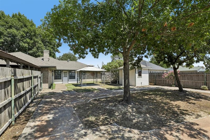 3805 Sunhill Drive, Greenville TX 75402 - Photo 27