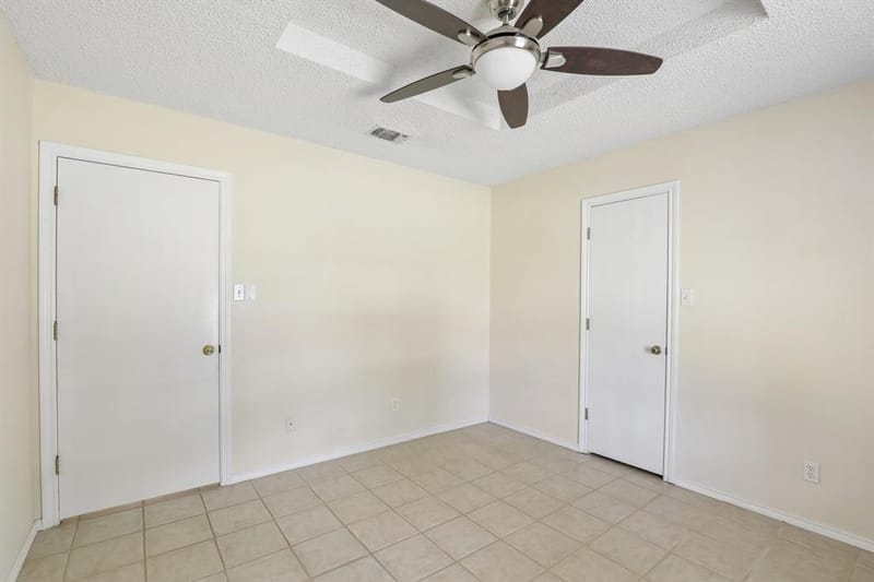 3805 Sunhill Drive, Greenville TX 75402 - Photo 17