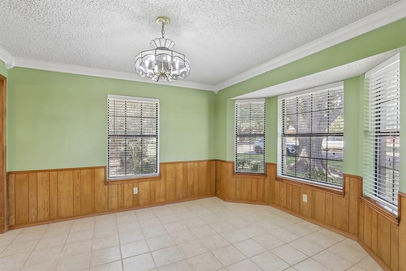 3805 Sunhill Drive, Greenville TX 75402 - Photo 9