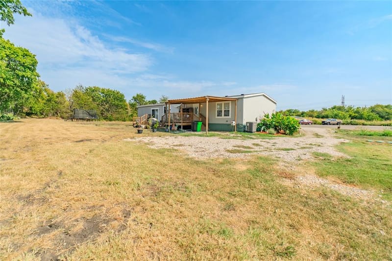 5024 Dove Street, Greenville TX 75401 - Photo 7