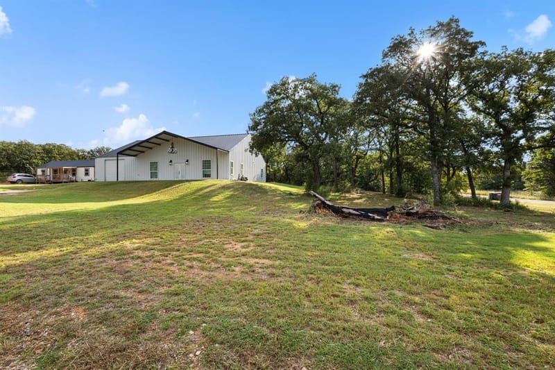 335 Ponderosa Street, Bowie TX 76230 - Photo 16