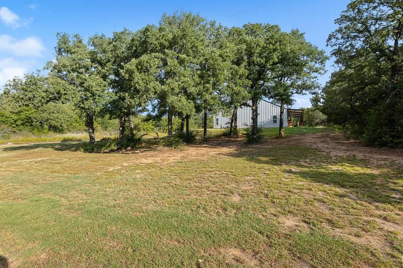 335 Ponderosa Street, Bowie TX 76230 - Photo 14