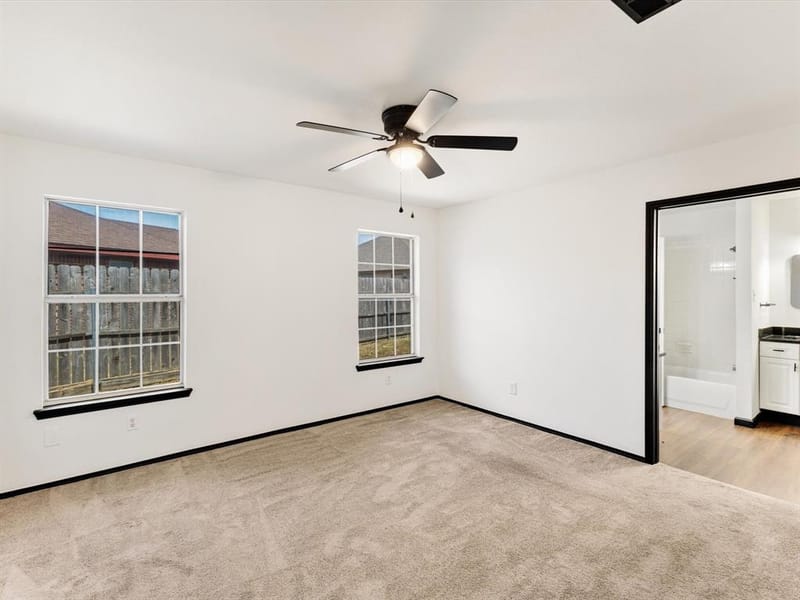 6437 Henco Drive, Fort Worth TX 76119 - Photo 13