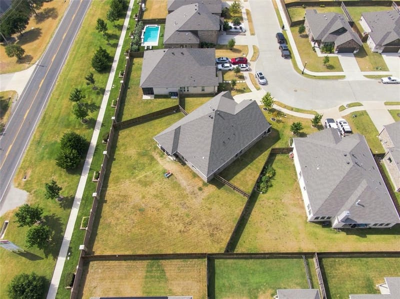 420 Wrangler Way, Waxahachie TX 75167 - Photo 31