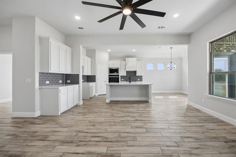 725 Windward Court, Lowry Crossing TX 75069 - Photo 9