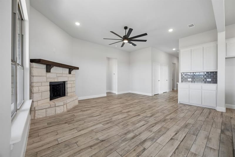 725 Windward Court, Lowry Crossing TX 75069 - Photo 11
