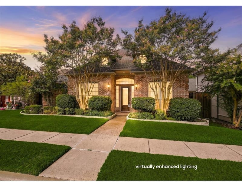 2240 Bedford Circle, Bedford TX 76021