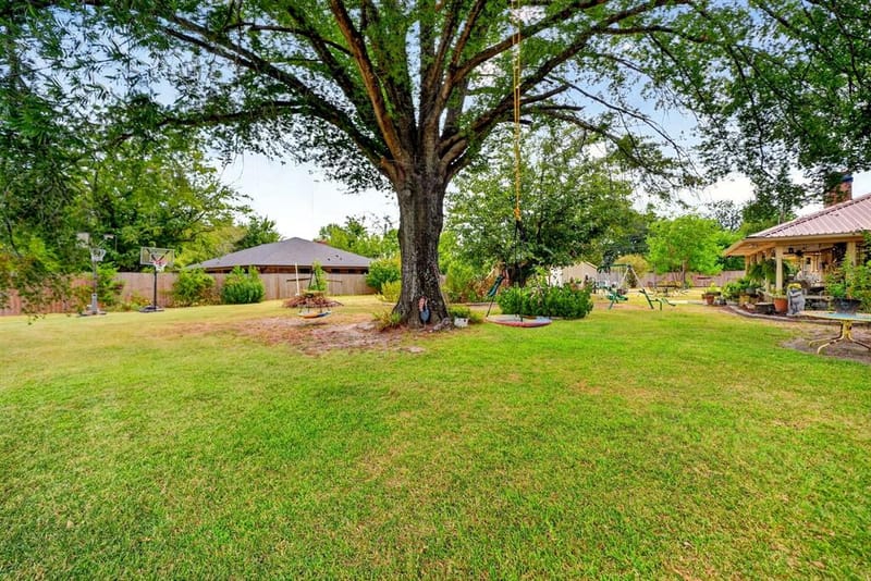 1022 Robin Road, Oak Ridge TX 75161 - Photo 24
