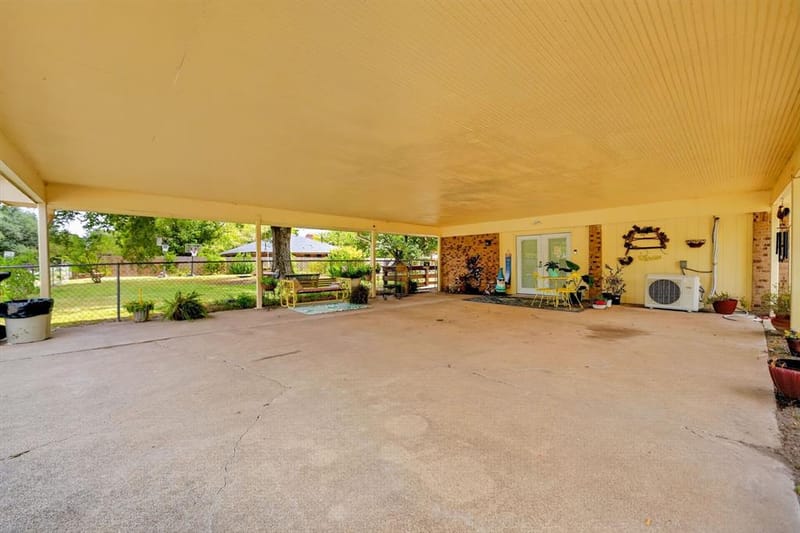 1022 Robin Road, Oak Ridge TX 75161 - Photo 29