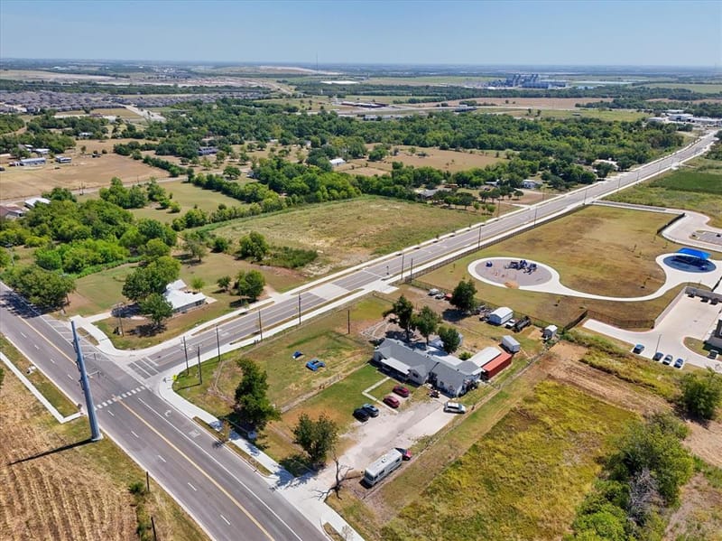 4011 Little River Road, Temple TX 76502 - Photo 9
