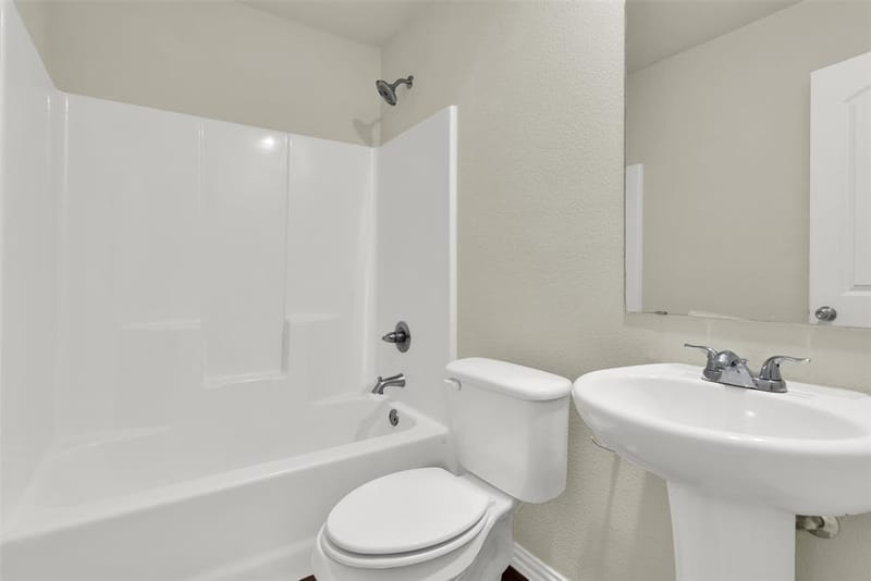 414 E Munson Street, Denison TX 75021 - Photo 6